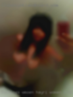 Fuckings wmoen hayri women looking nudegray in NY.